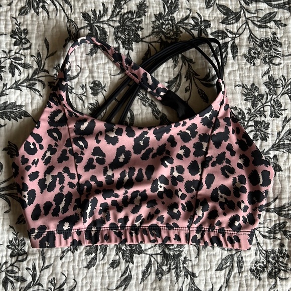 Onzie Leopard Set - Picture 2 of 4